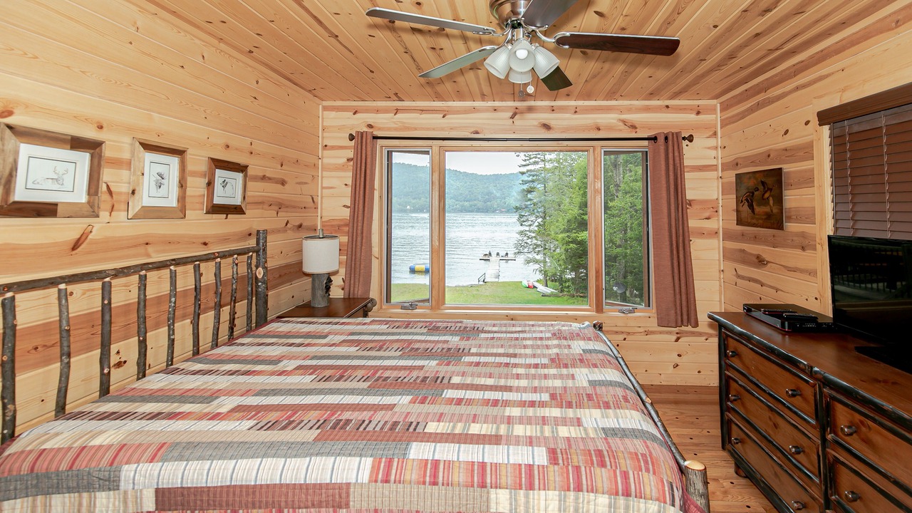 Photo of Bedroom in Old Forge