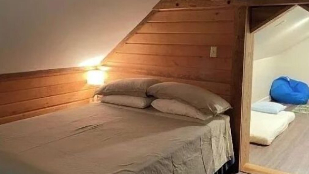 Photo of Bedroom in Brill