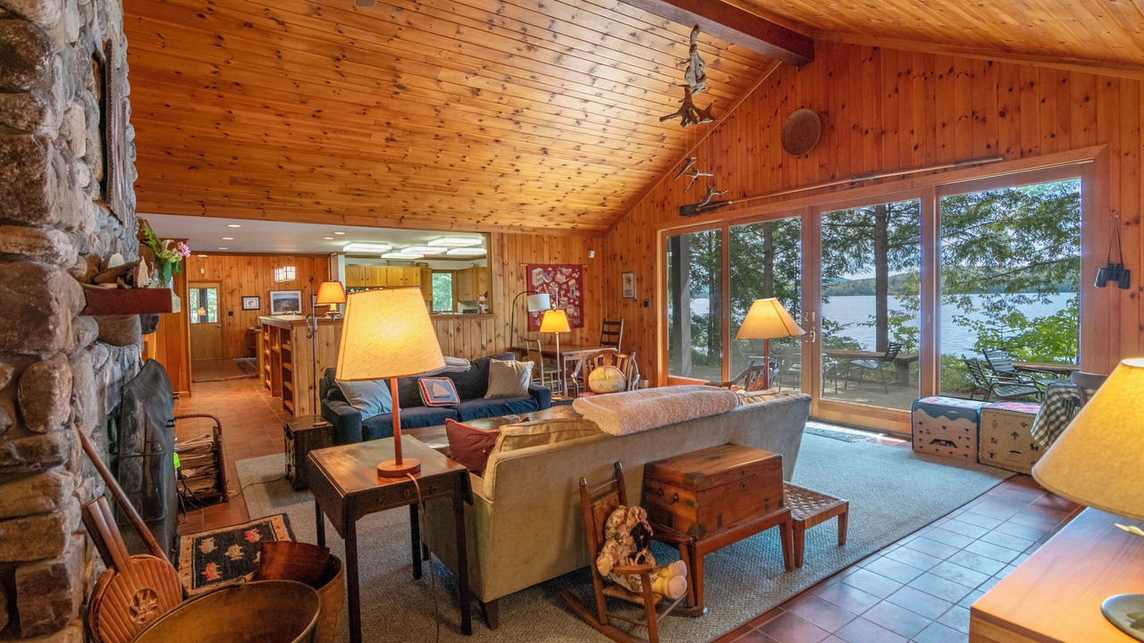 Photo of Livingroom in Saranac Lake