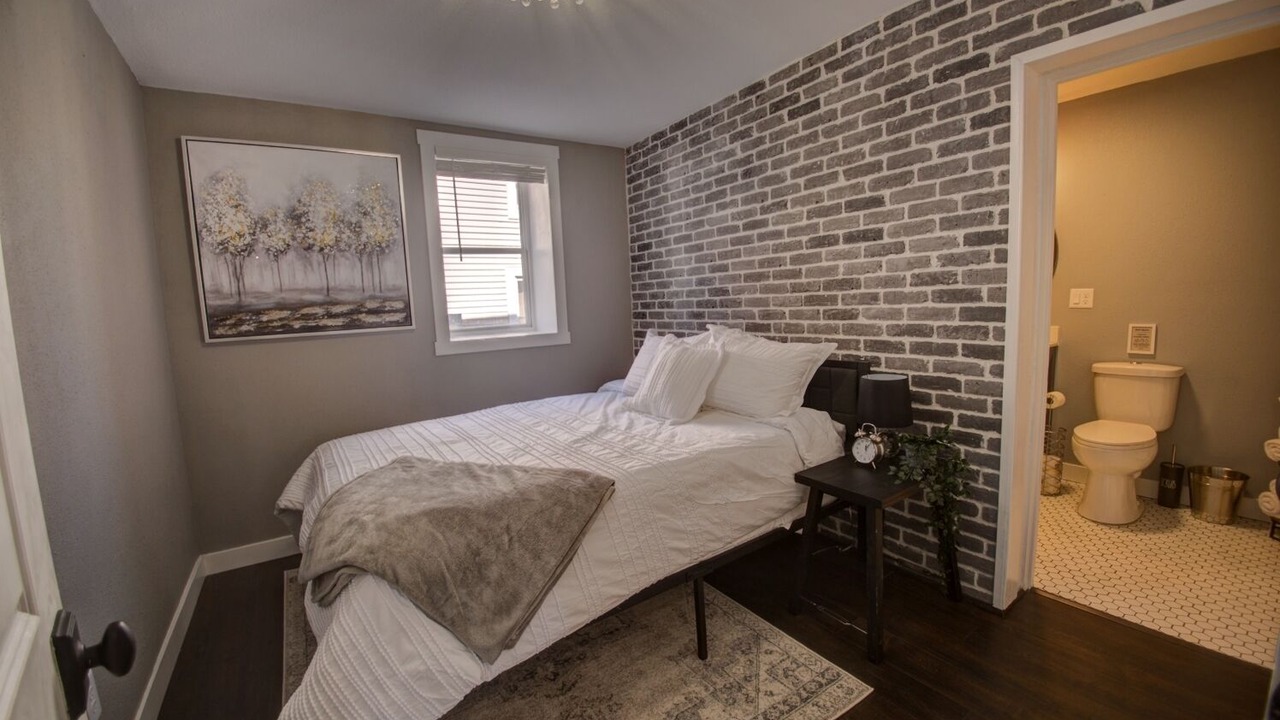 Photo of Bedroom in Dakota
