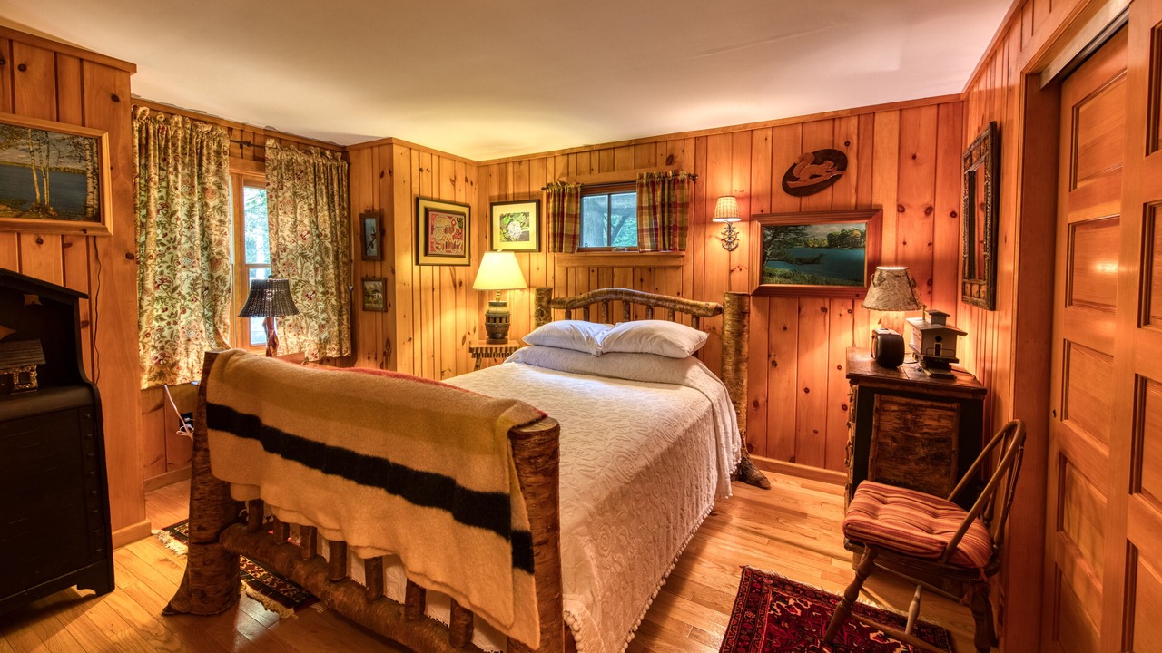 Photo of Bedroom in Saranac Lake
