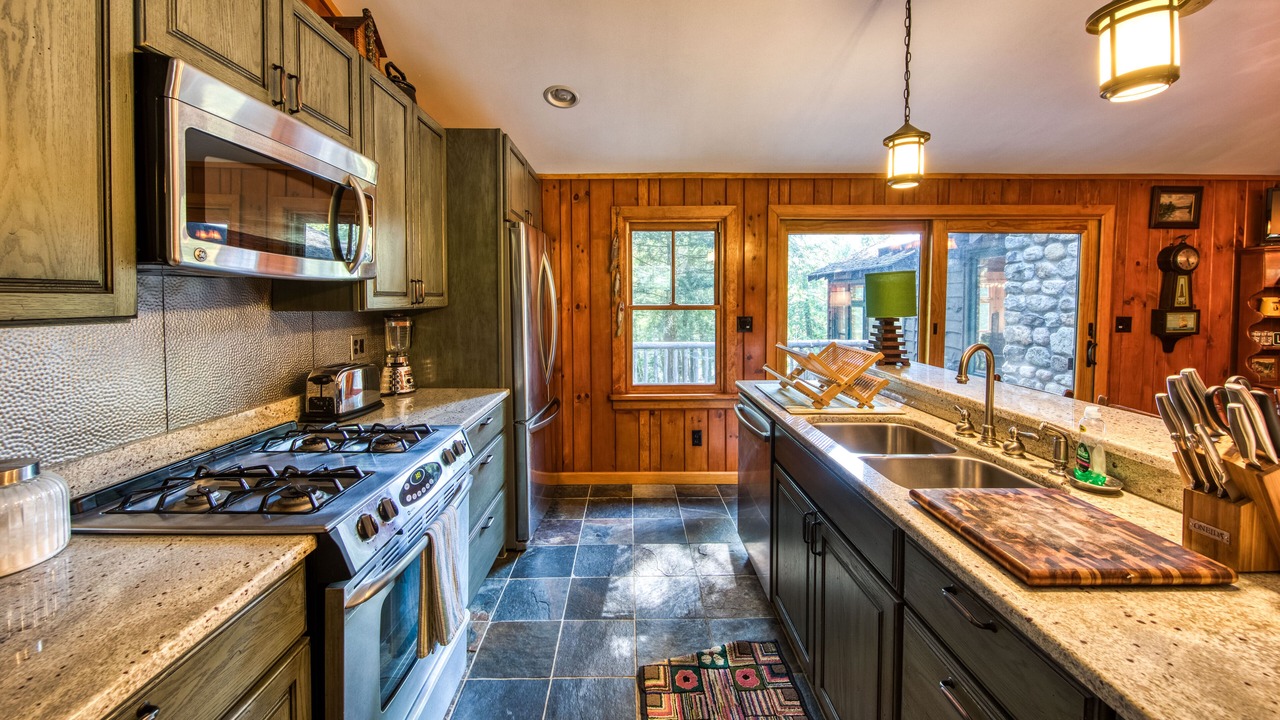 Photo of Kitchen in Saranac Lake