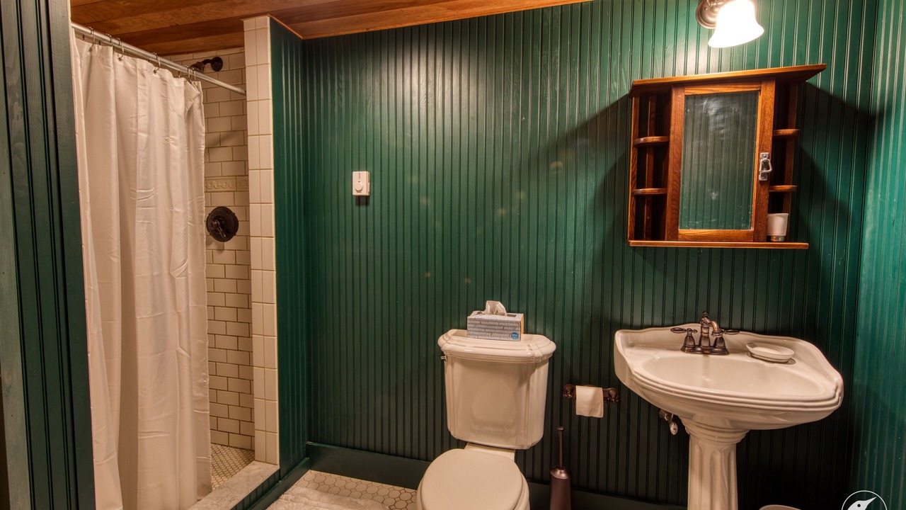 Photo of Bathroom in North Pole