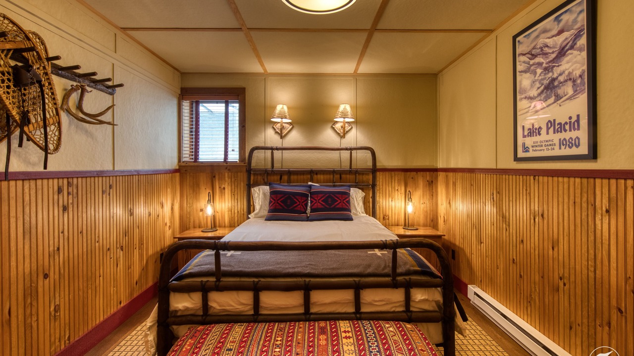 Photo of Bedroom in North Pole