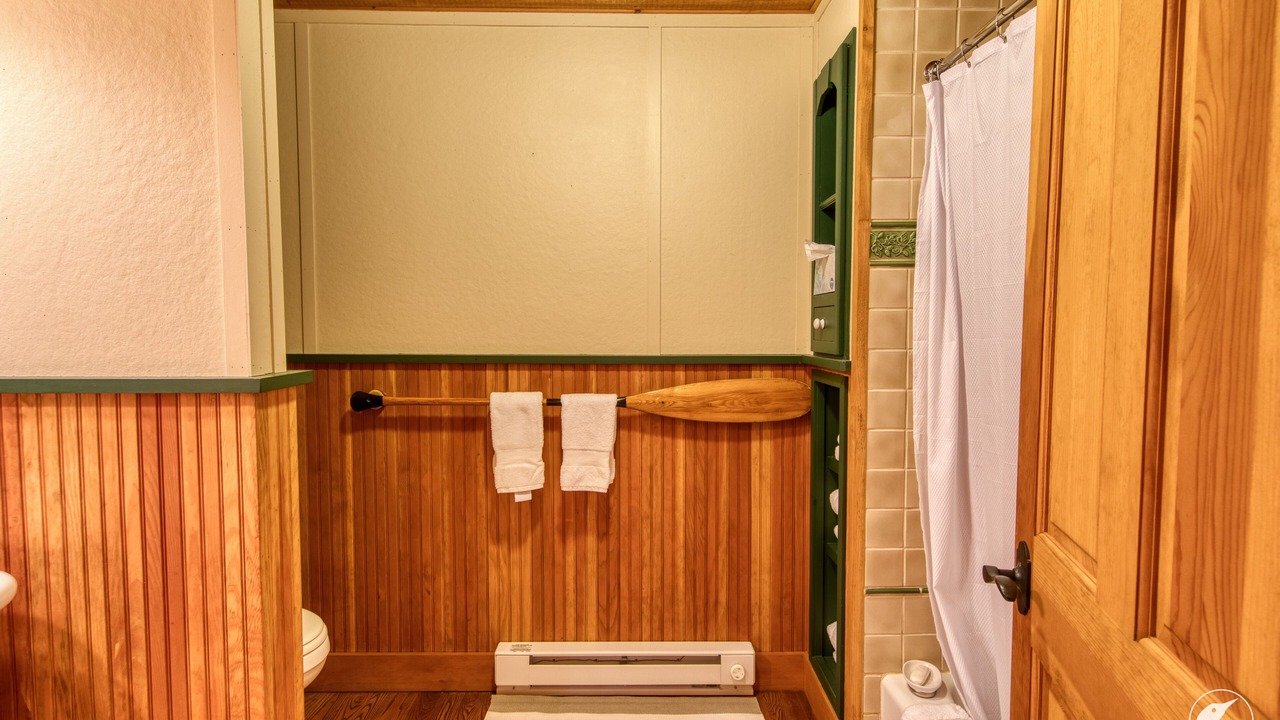 Photo of Bathroom in North Pole