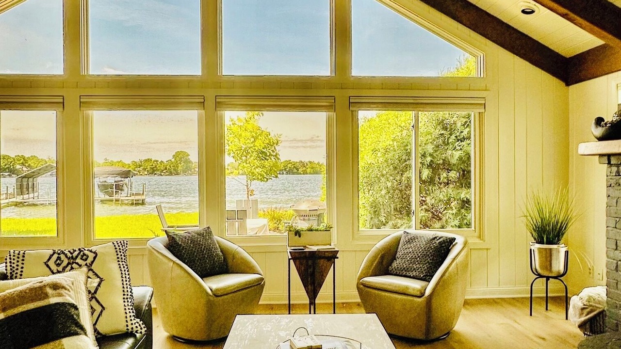 Photo of Livingroom in Tonka Bay