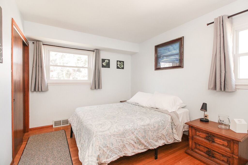 Photo of Bedroom in Fairview Park