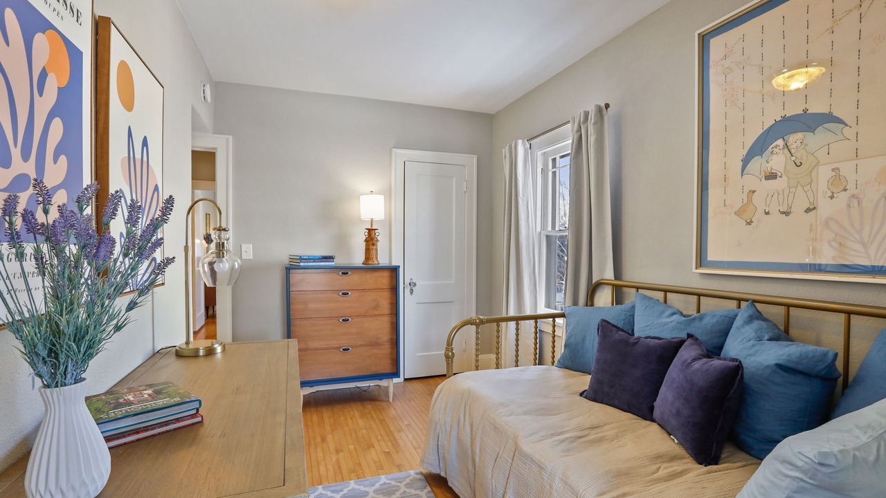 Photo of Bedroom in Wayzata
