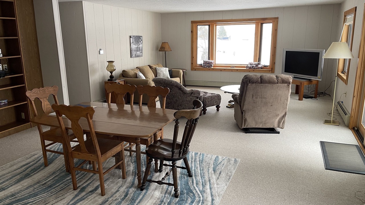 Photo of Livingroom in Grand Marais