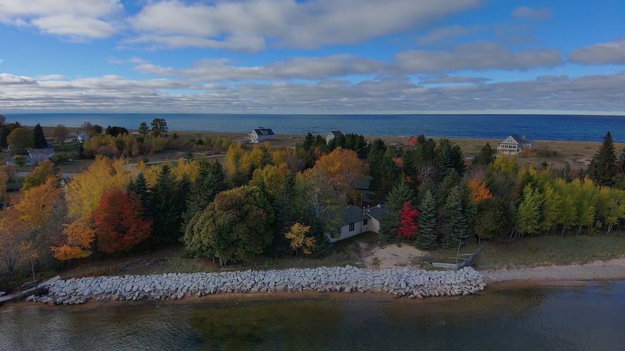 Photo of Others in Grand Marais