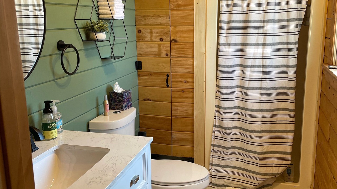 Photo of Bathroom in North Hero