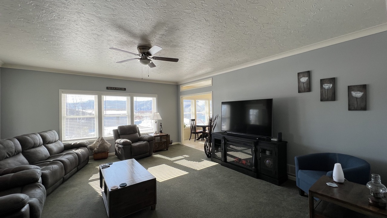 Photo of Livingroom in Trempealeau
