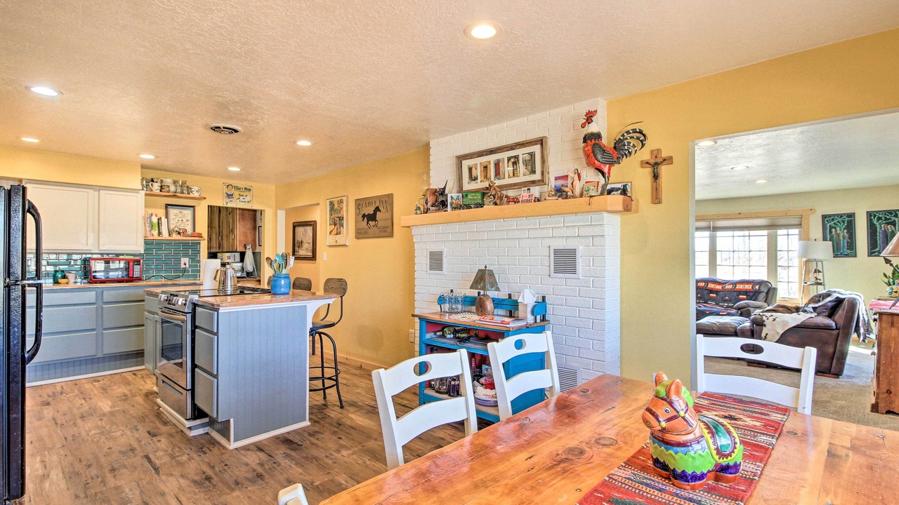 Photo of Livingroom in San Ysidro