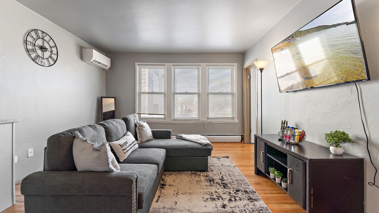Photo of Livingroom in Union Park