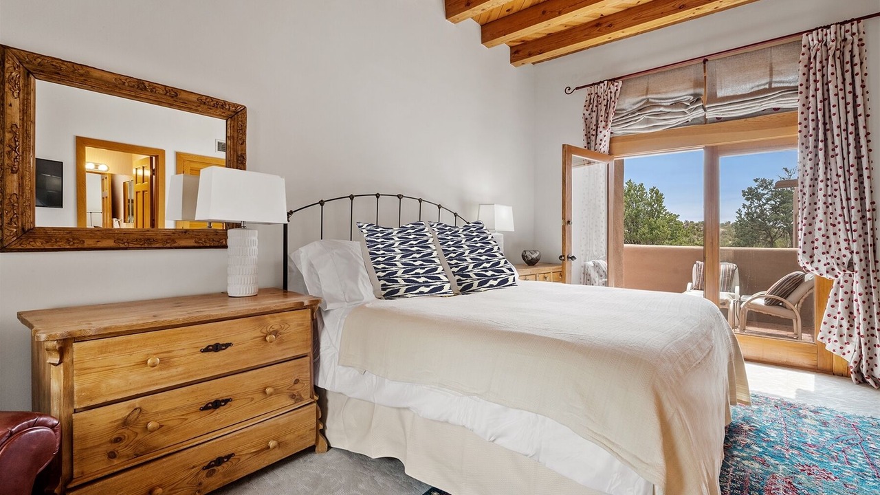 Photo of Bedroom in Nambe Pueblo