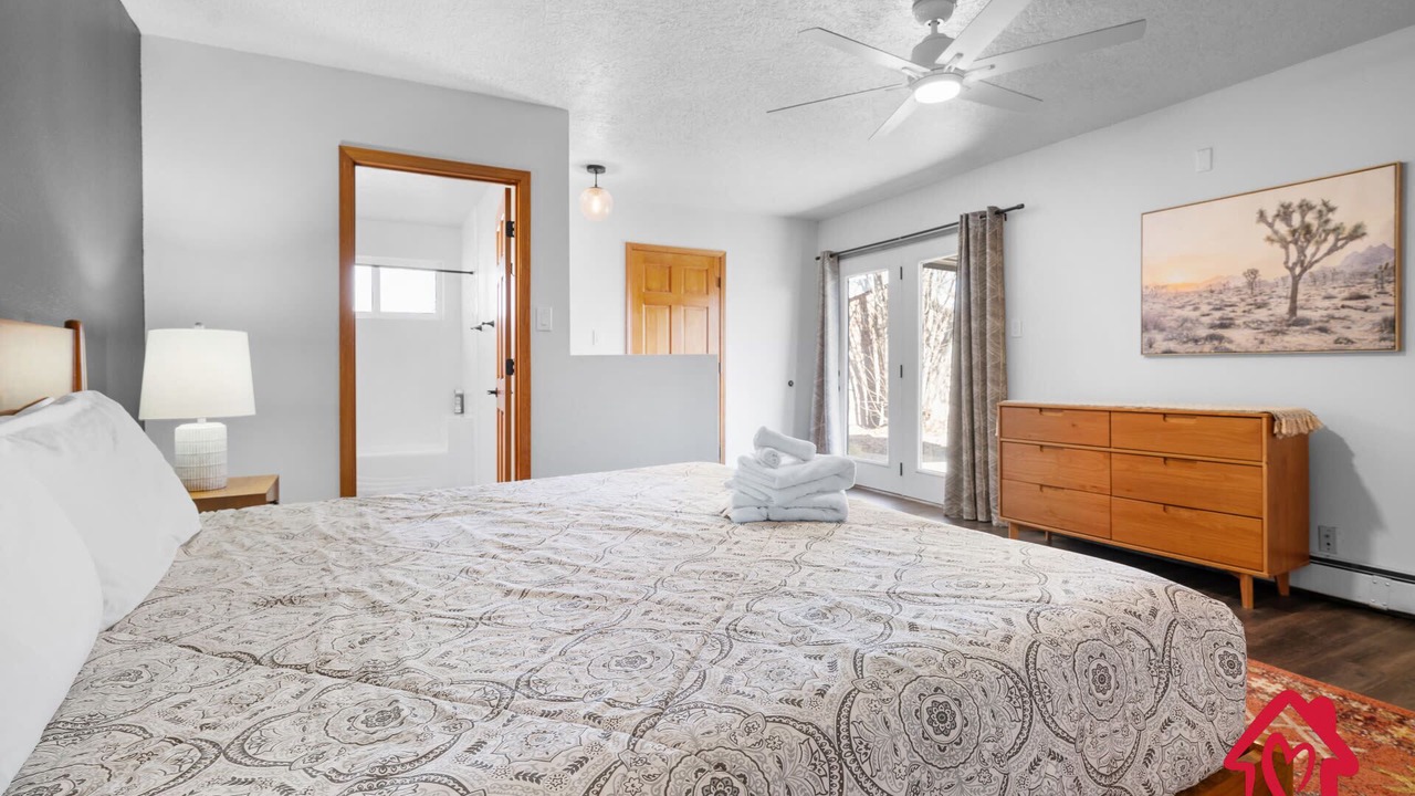 Photo of Bedroom in Alamedan Valley