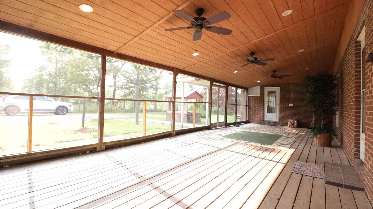 Photo of Patio Balcony in Charles City