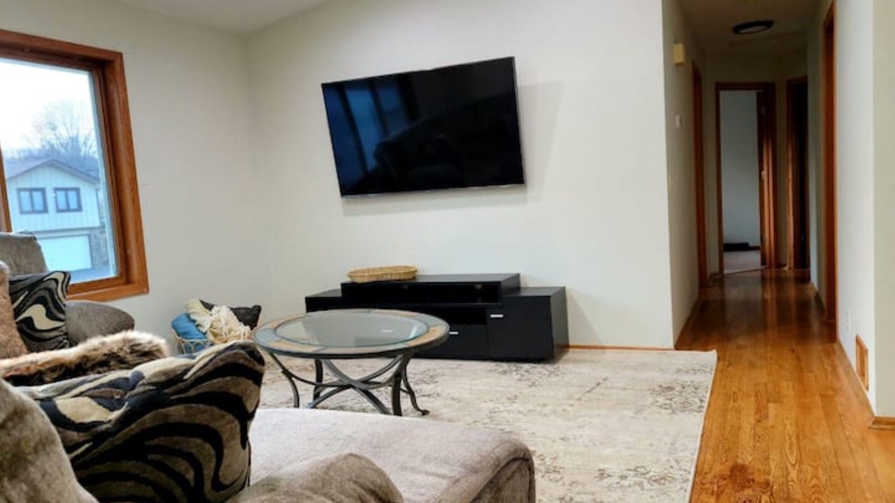Photo of Livingroom in Eagan