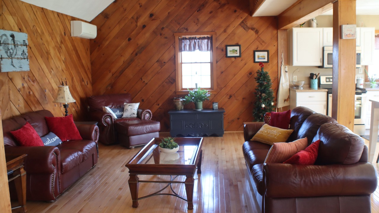 Photo of Livingroom in Torrington