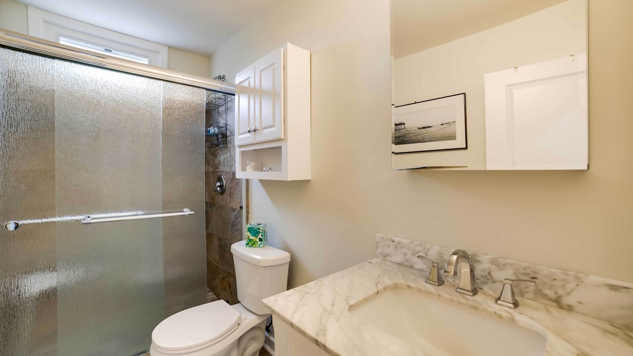 Photo of Bathroom in Shadyside