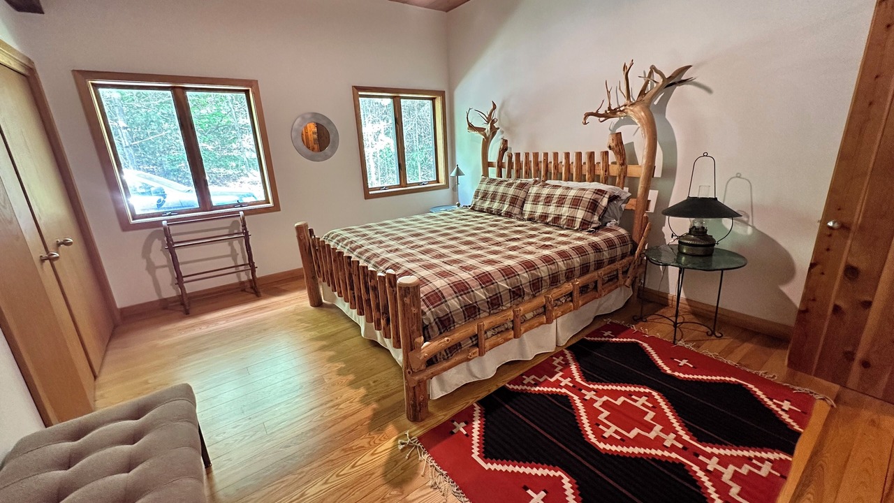 Photo of Bedroom in Jay