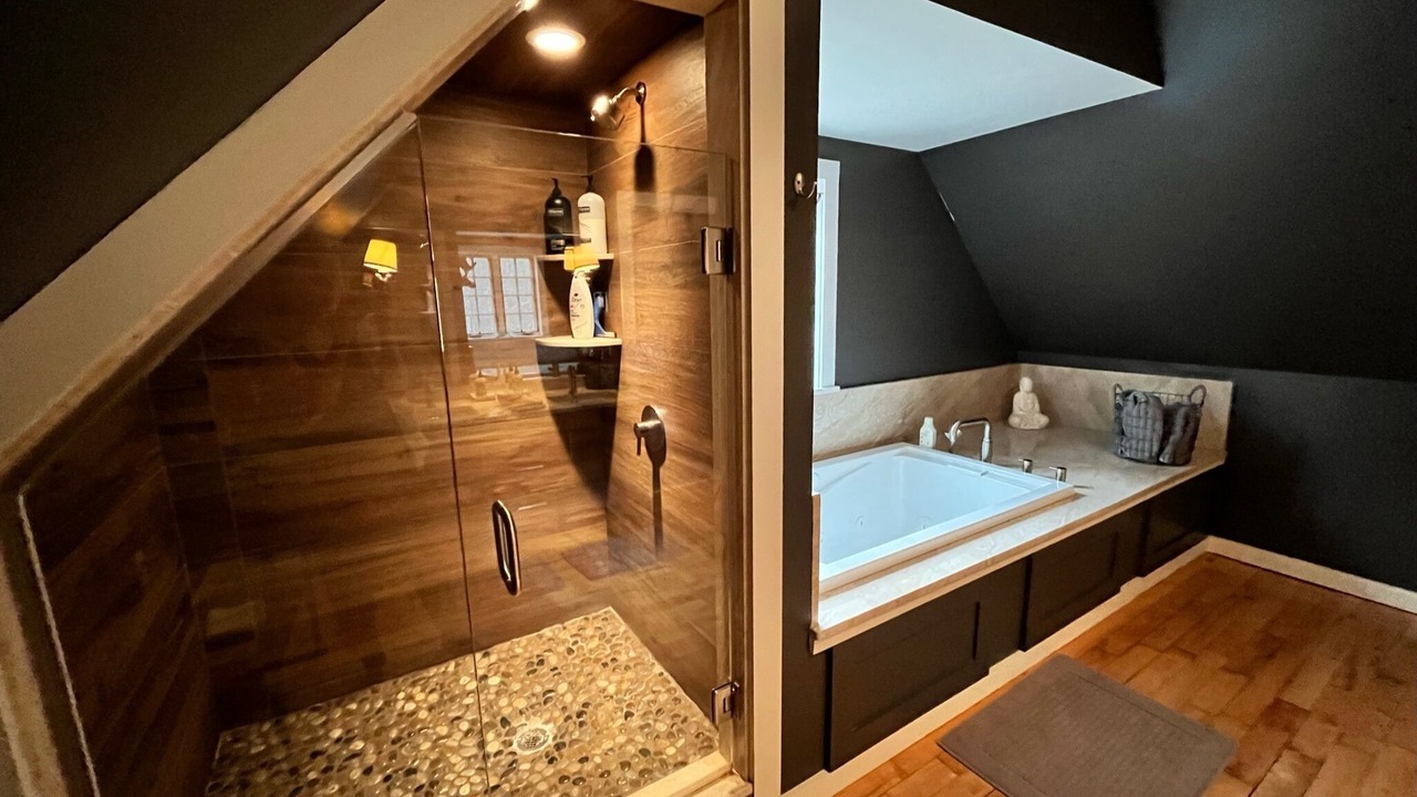 Photo of Bathroom in Stratton and Bromley Ski Areas
