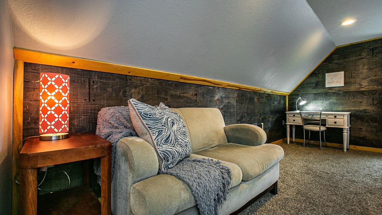 Photo of Livingroom in Shullsburg