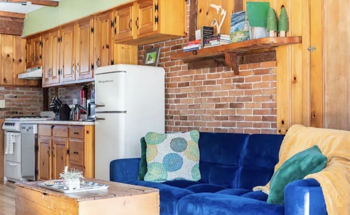Photo of Livingroom in Chittenden County