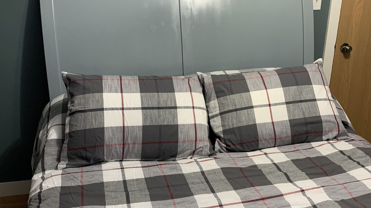 Photo of Bedroom in Cornell