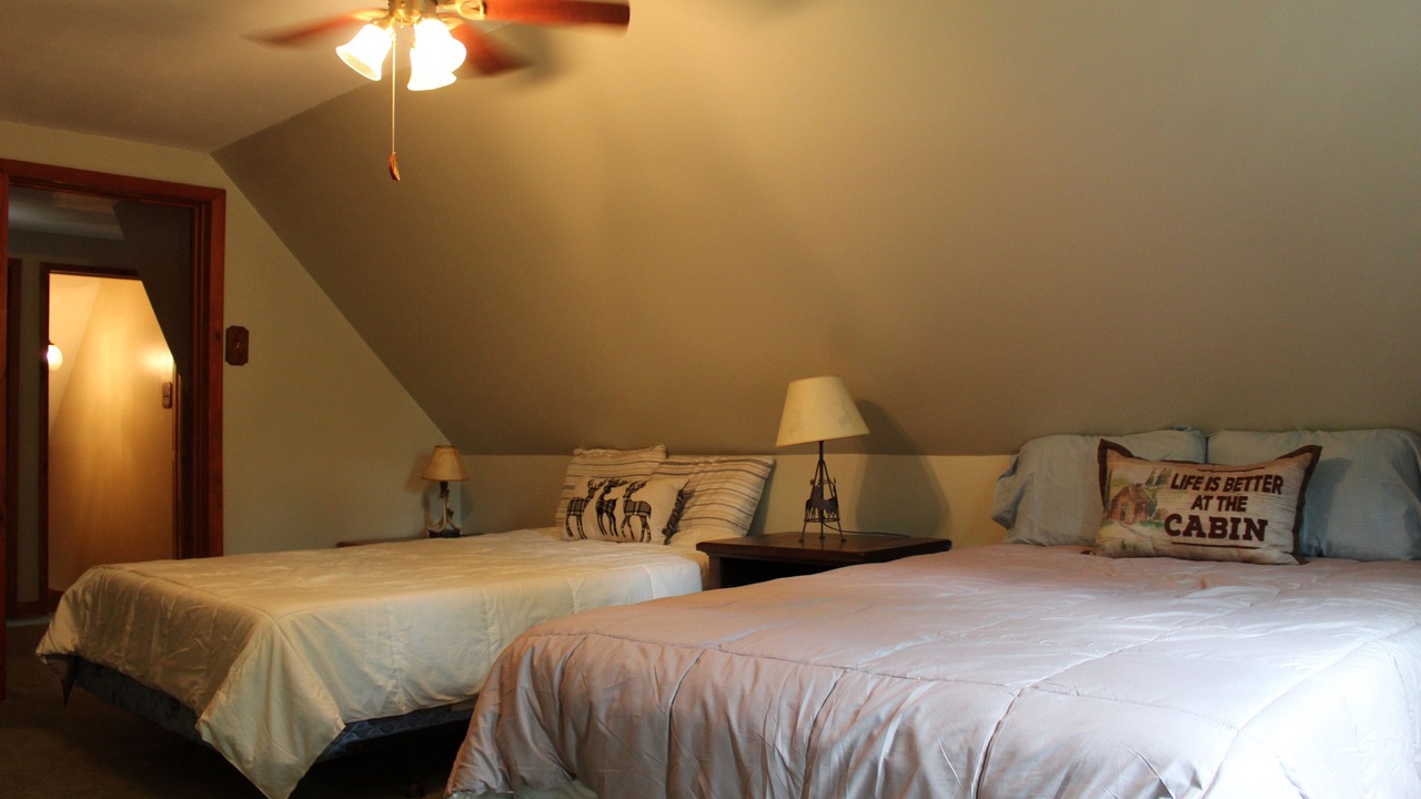 Photo of Bedroom in Indian Lake