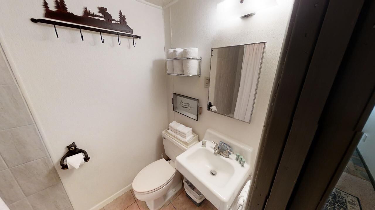 Photo of Bathroom in Red River