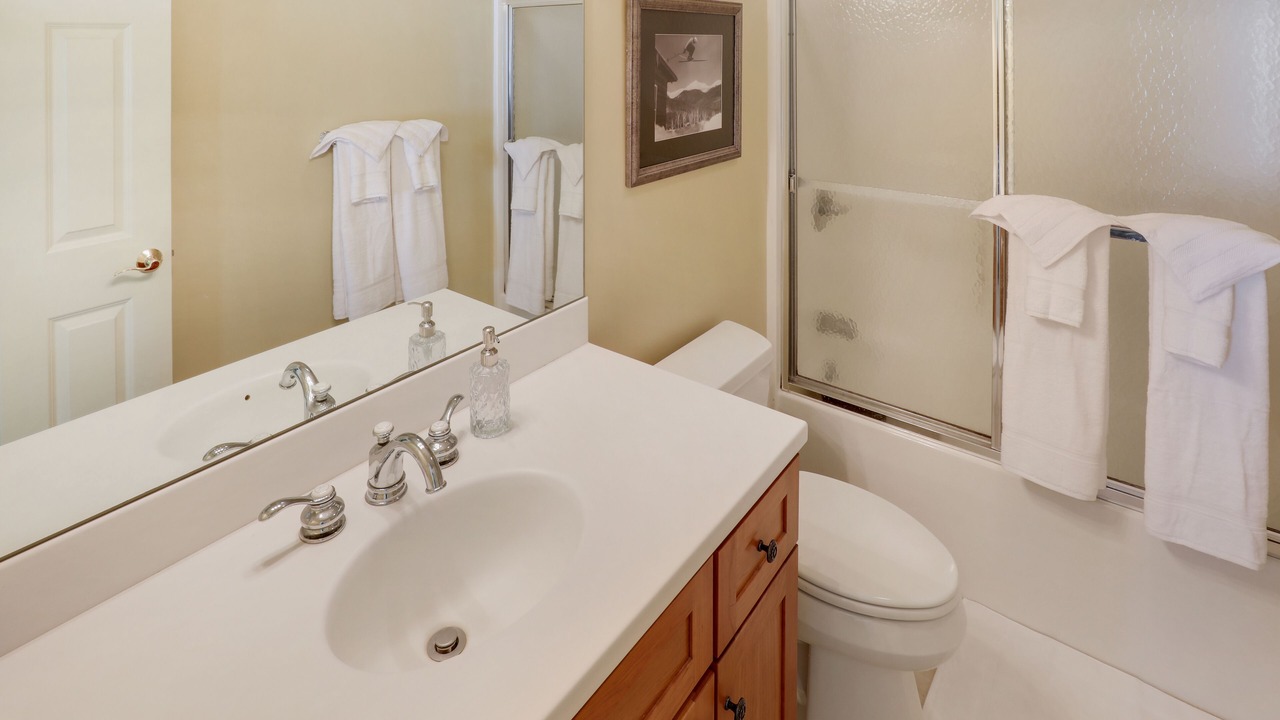 Photo of Bathroom in Thornton