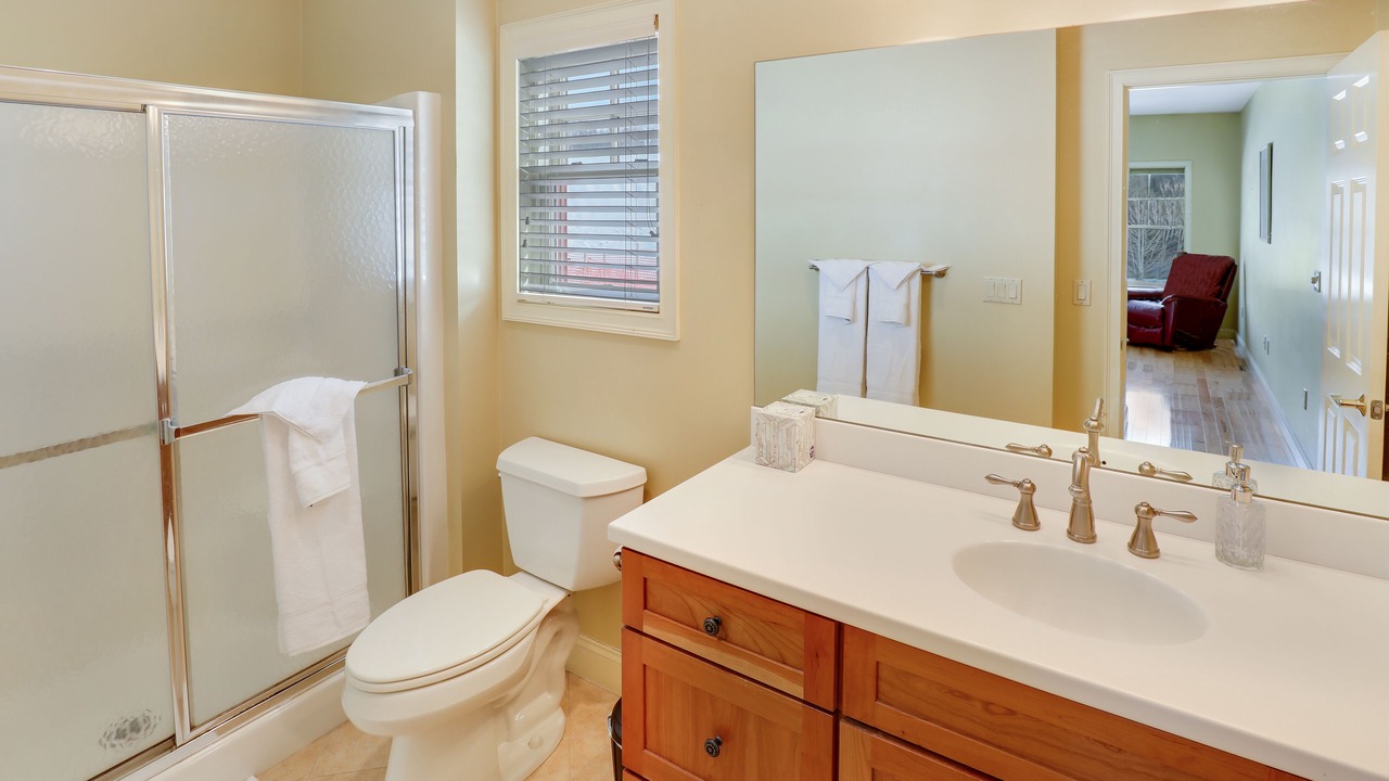 Photo of Bathroom in Thornton