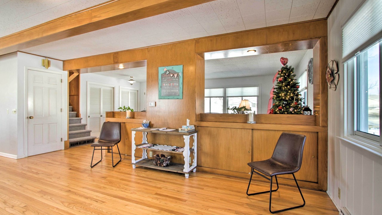 Photo of Livingroom in Postville