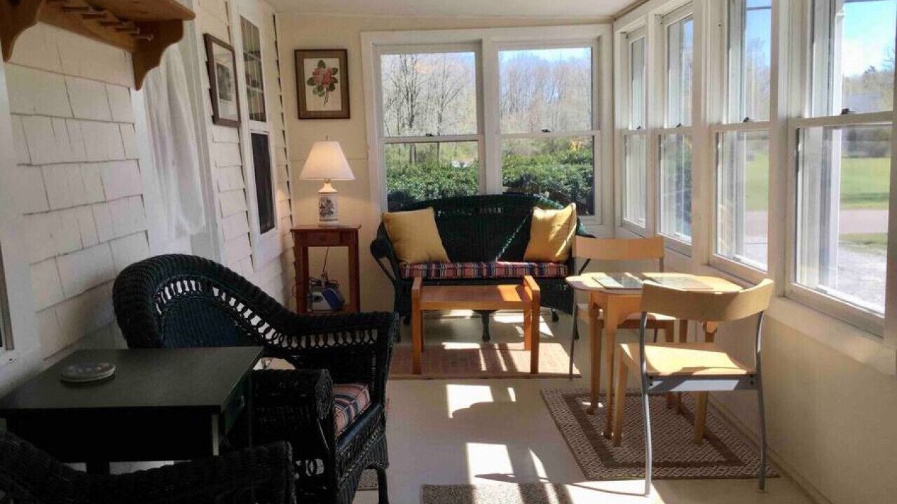 Photo of Livingroom in North Hero