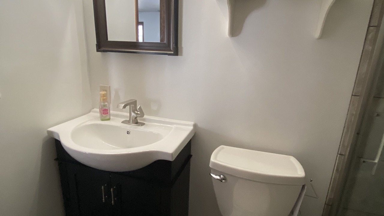 Photo of Bathroom in Sand Creek