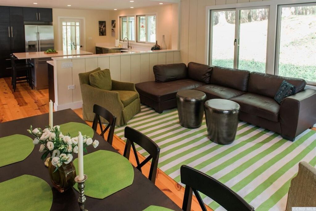 Photo of Livingroom in East Chatham