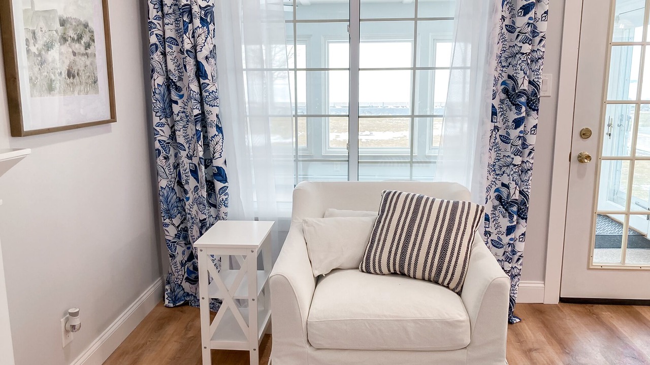 Photo of Livingroom in Anchorville