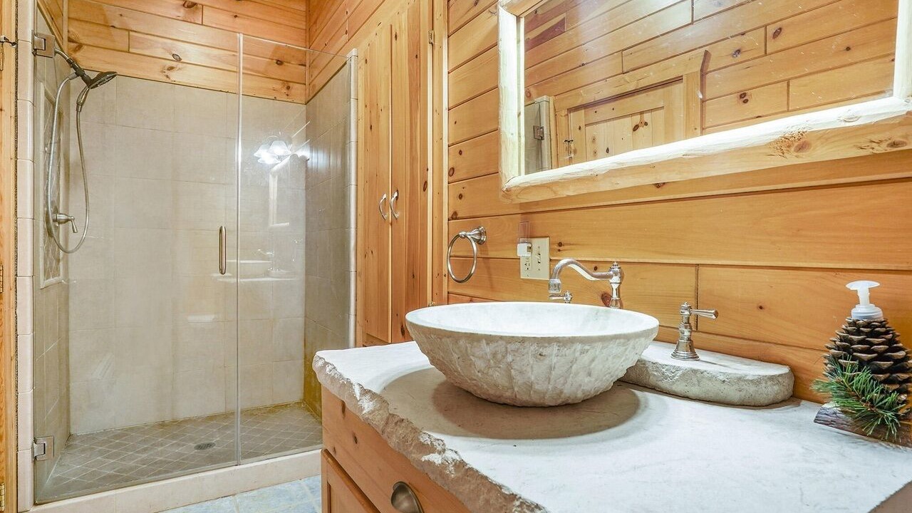 Photo of Bathroom in Palo