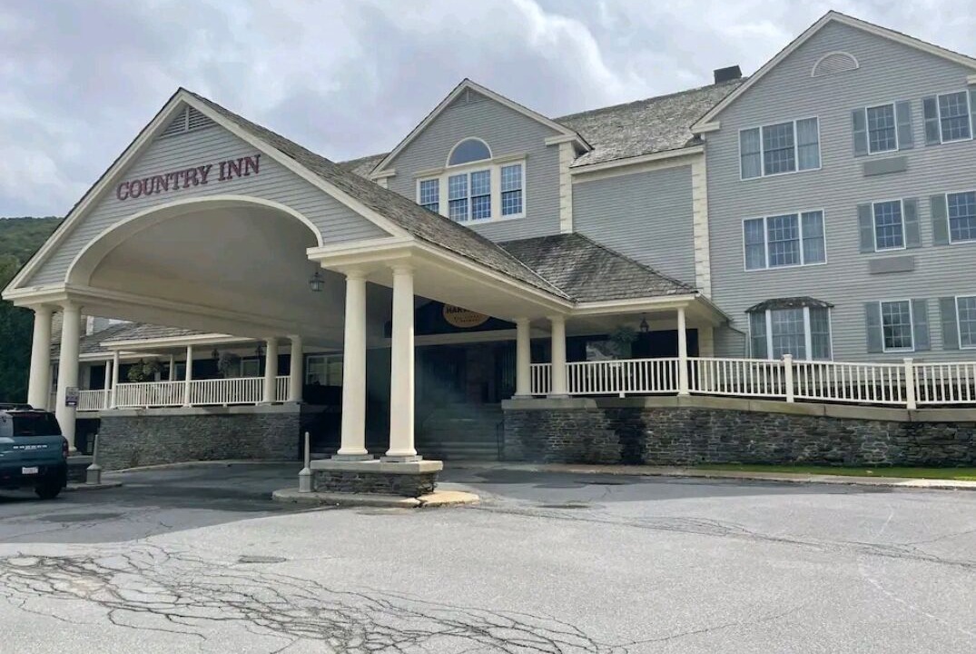 Photo of Outdoor in Hancock