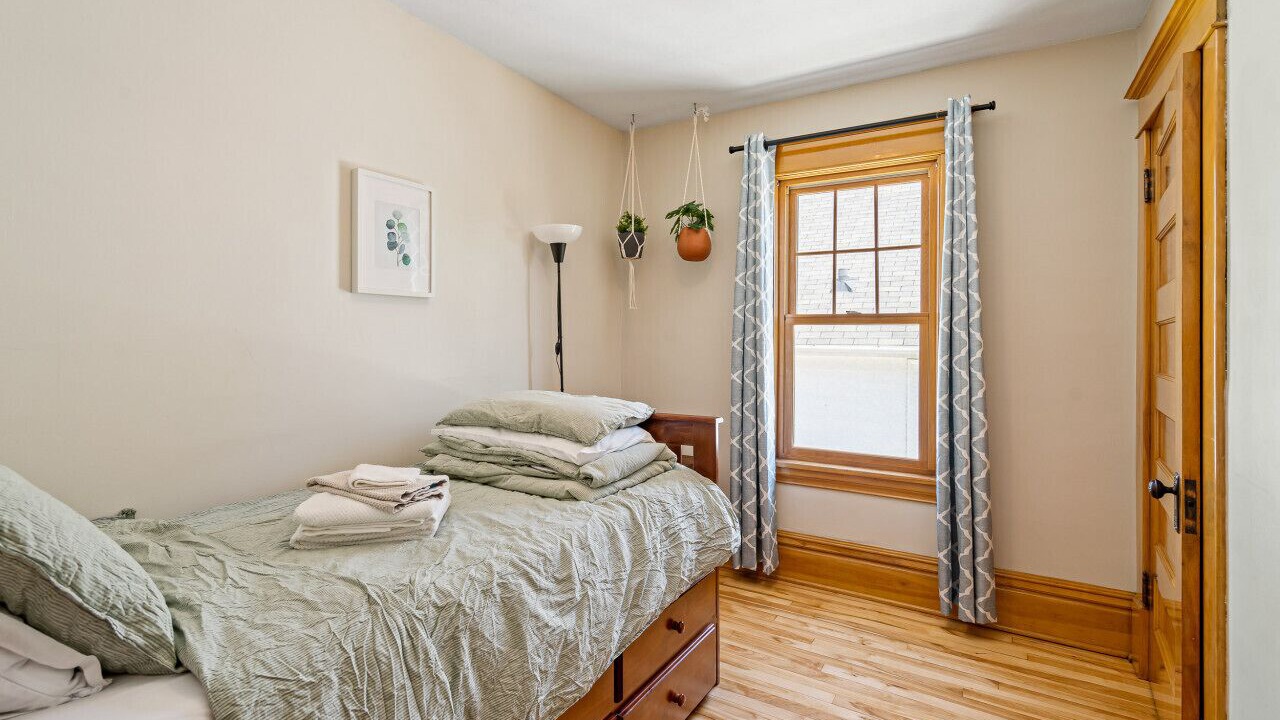 Photo of Bedroom in Merriam Park
