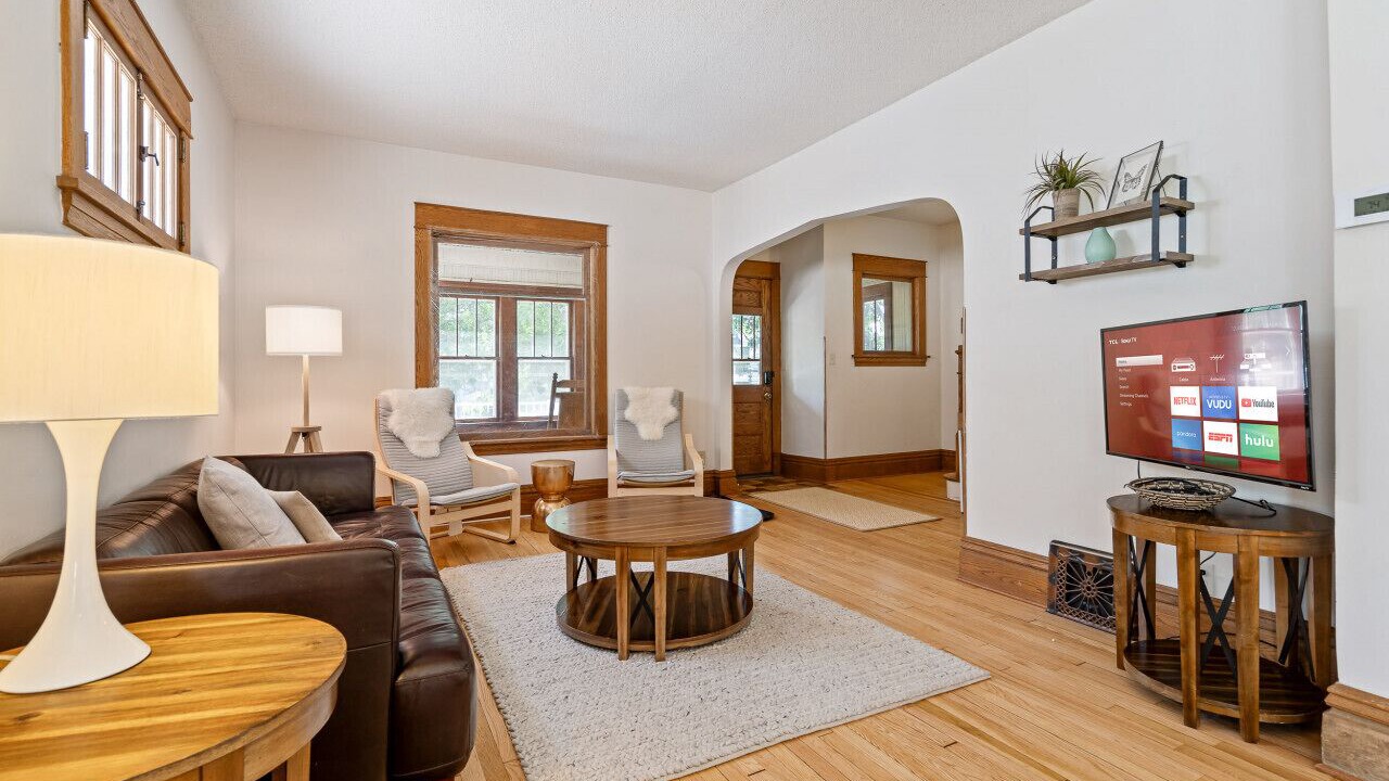 Photo of Livingroom in Merriam Park