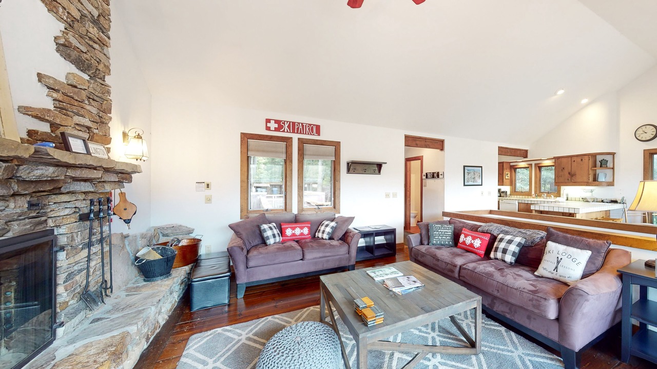 Photo of Livingroom in Plymouth