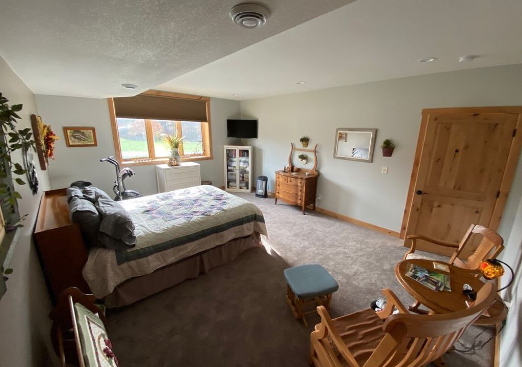 Photo of Bedroom in Spring Valley