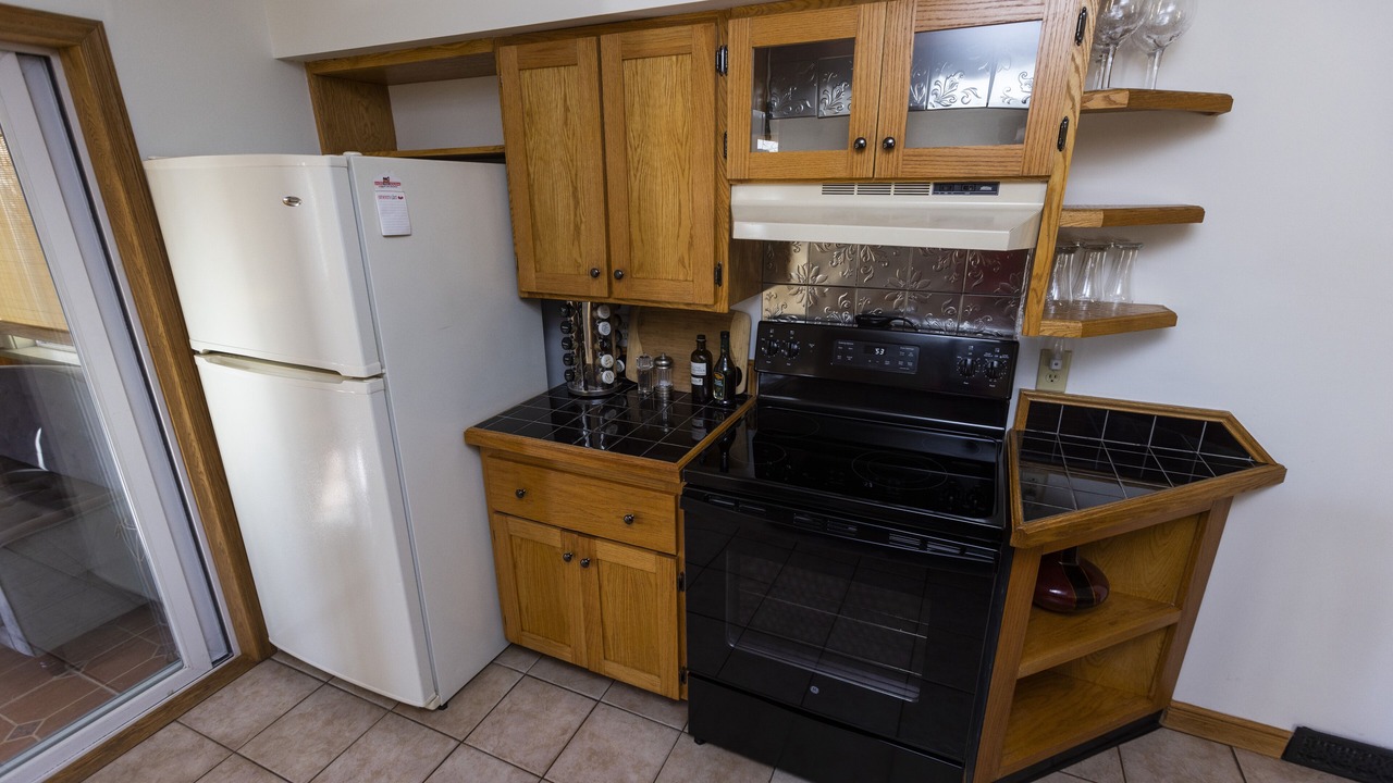 Photo of Kitchen in Lakeside - Lester Park
