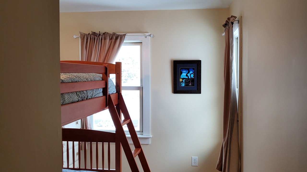 Photo of Bedroom in Underhill Center