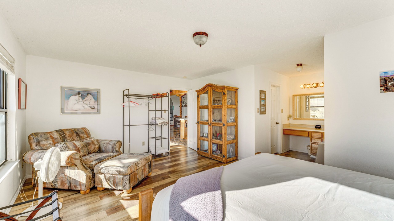Photo of Bedroom in Eagle Nest