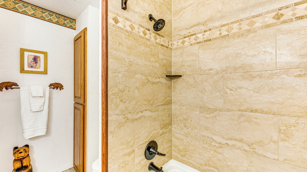Photo of Bathroom in Eagle Nest