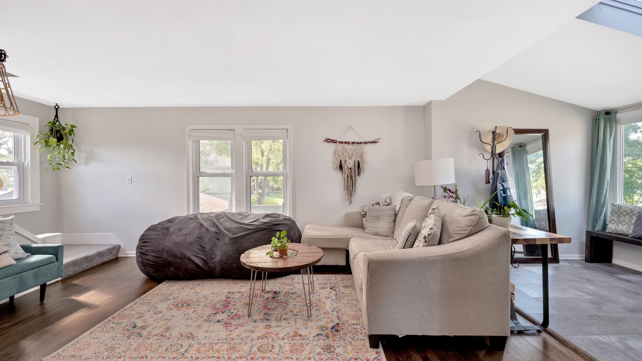 Photo of Livingroom in Lake Orion