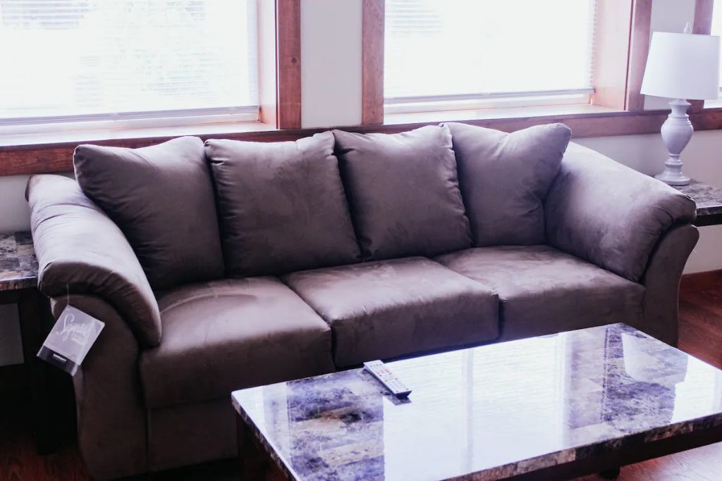Photo of Livingroom in Alexandria Bay